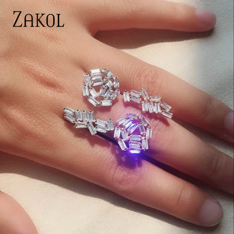ZAKOL эксклюзивные Открытые Кольца прямоугольные трендовые Кластерные украшения для женщин невесты из блестящего циркония кольца FSRP2002