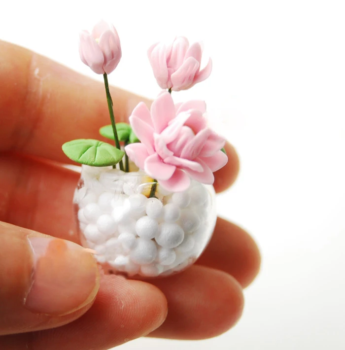 

A01-X410 children baby gift Toy 1:12 Dollhouse mini Furniture Miniature rement pink flower Lotus 1pcs