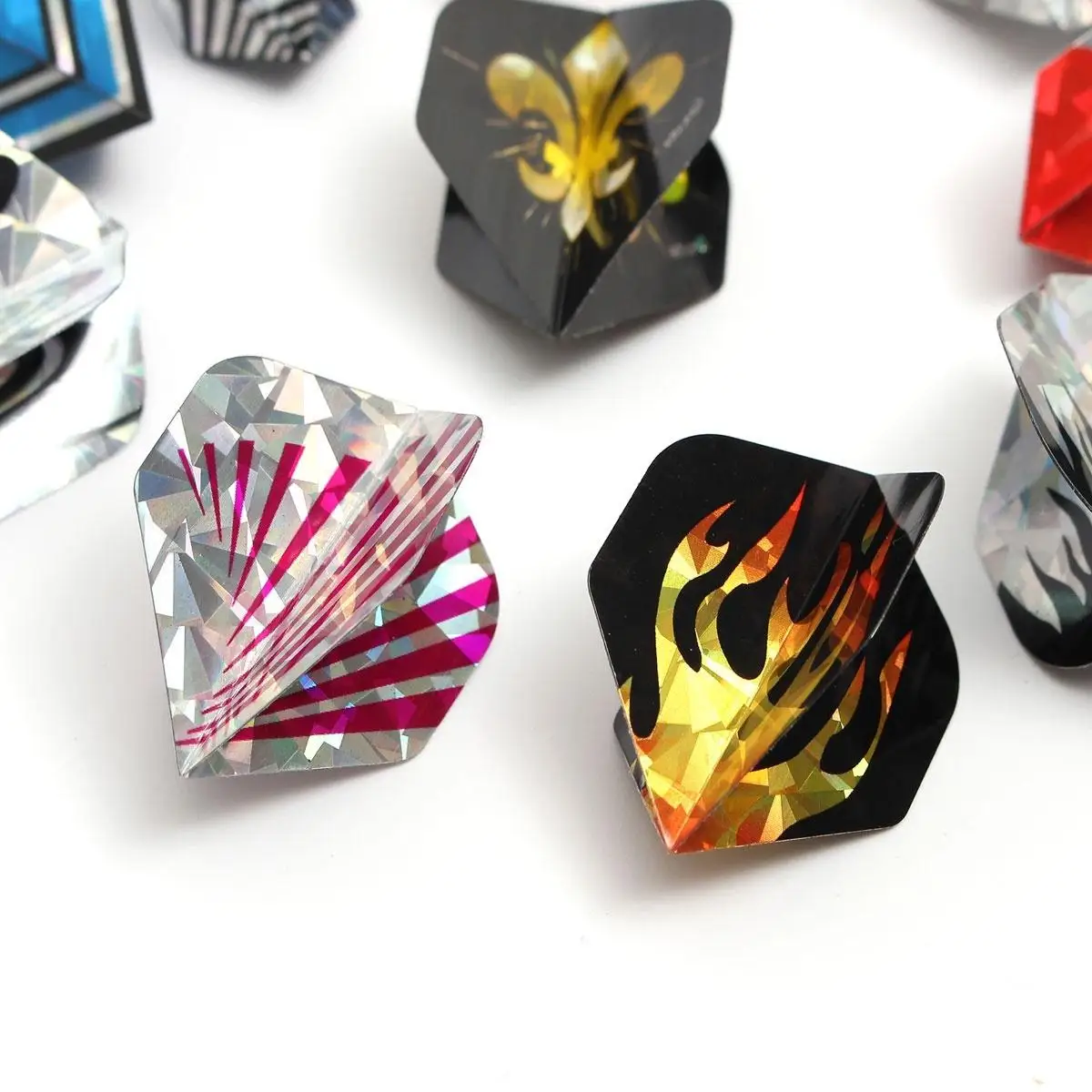 Профессиональный 10 комплектов 30 шт 2D Bling оперение для Дротика несколько стилей хороший отражающий Дартс крыло Дартс из ПЭТ полеты аксессуары для игры в Дартс