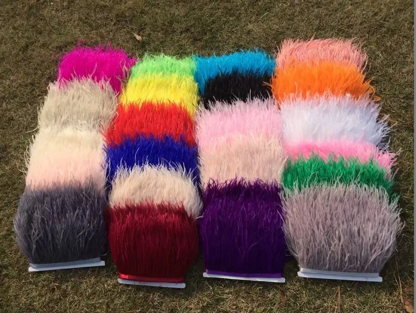 Бесплатная доставка 10 м натуральный белый страусиные перья отделка из