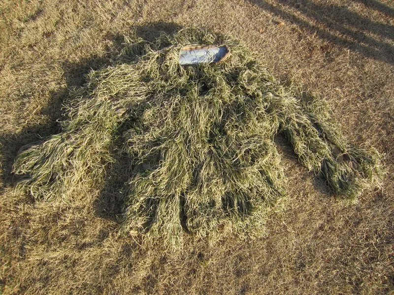 Лесной дизайн камуфляж охота Ghillie костюм Тип Травы одежда, yowie Снайпер 3D бионический костюм Джунгли белая пустыня