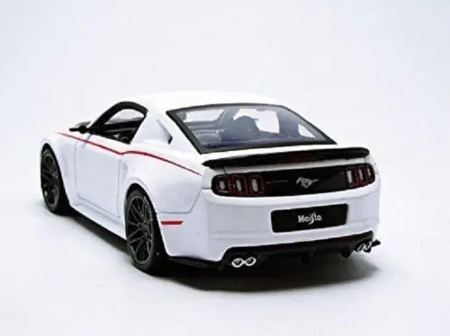 Maisto 1:24 2014 Ford Mustang уличный гонщик литья под давлением модель гоночный автомобиль