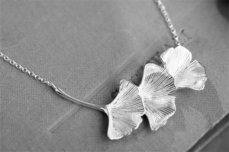 Винтажные серебряные ожерелья Ginkgo Biloba для женщин чокеры подвески богемные