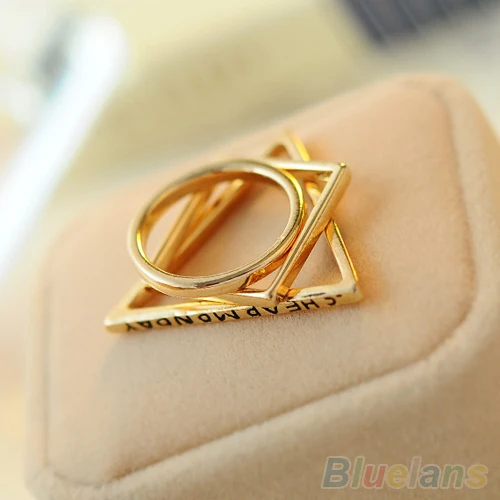 Женское кольцо модное золотое треугольное прямоугольное комбинированное |