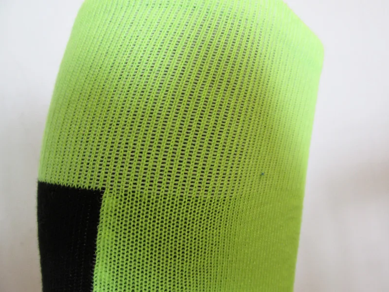 Флуоресцентный зеленый высокое качество чулок спортивные футбольные команды