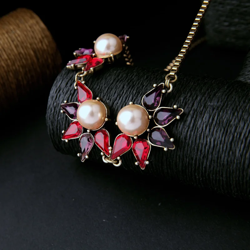 Бохо шик имитация жемчуга Цветы нагрудник ожерелье 2016 летнее платье ювелирные