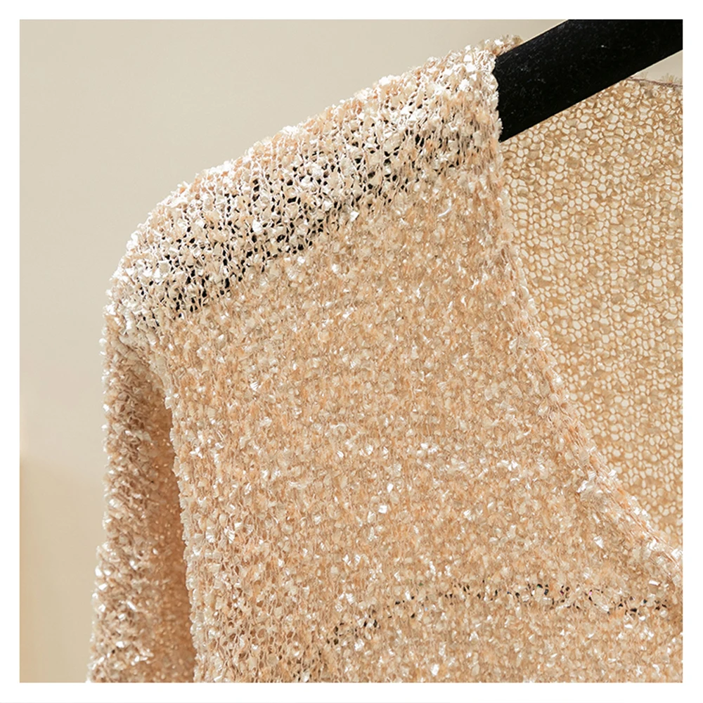 Женский трикотажный свитер в стиле Харадзюку с металлическими нитями белый