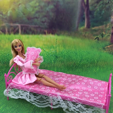 SUN &amp CLOUD 1 Set Single Bed for Barbies Dollhouse Furniture Pillow Sheet Color Random | Игрушки и хобби