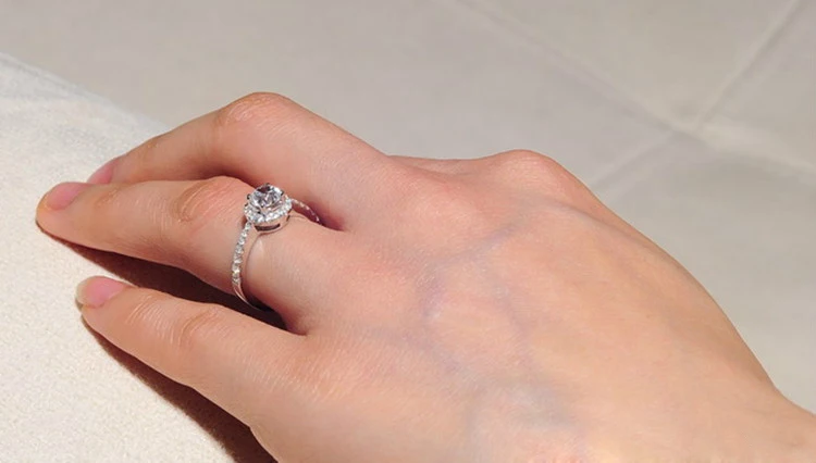 Однотонное Платиновое кольцо PT950 1 карат бриллиантовый круглый D Цвет VVS1