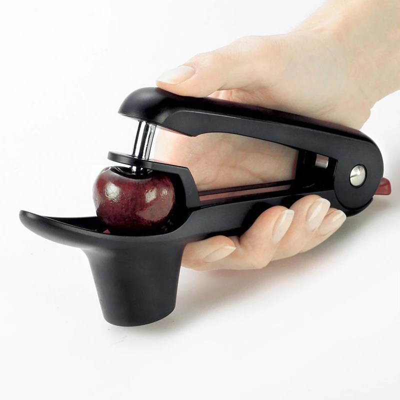 Kitchen Gadgets 2018 Fruit Remove The Core with Food-grade Silicone Cup Space-saving Lock Design Lengthened Splatter Shield | Дом и сад