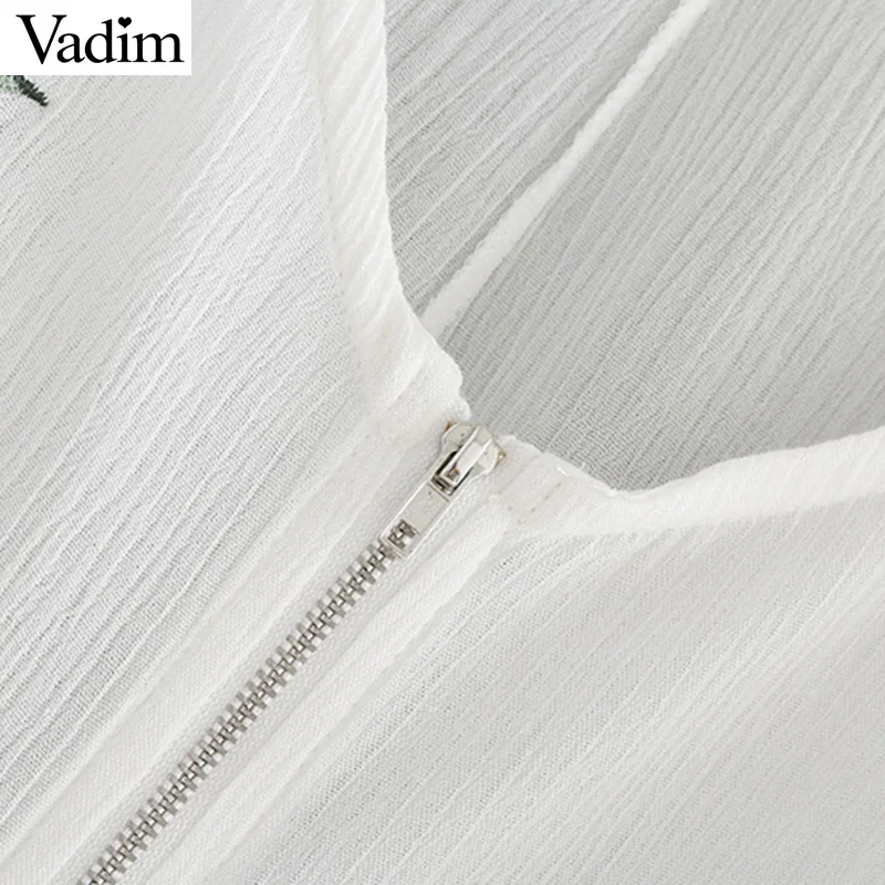 Vadim V neck bow tie floral embroidery loose shirts oversized see through long sleeve blouse ladies fashion tops blusas LT1971 |