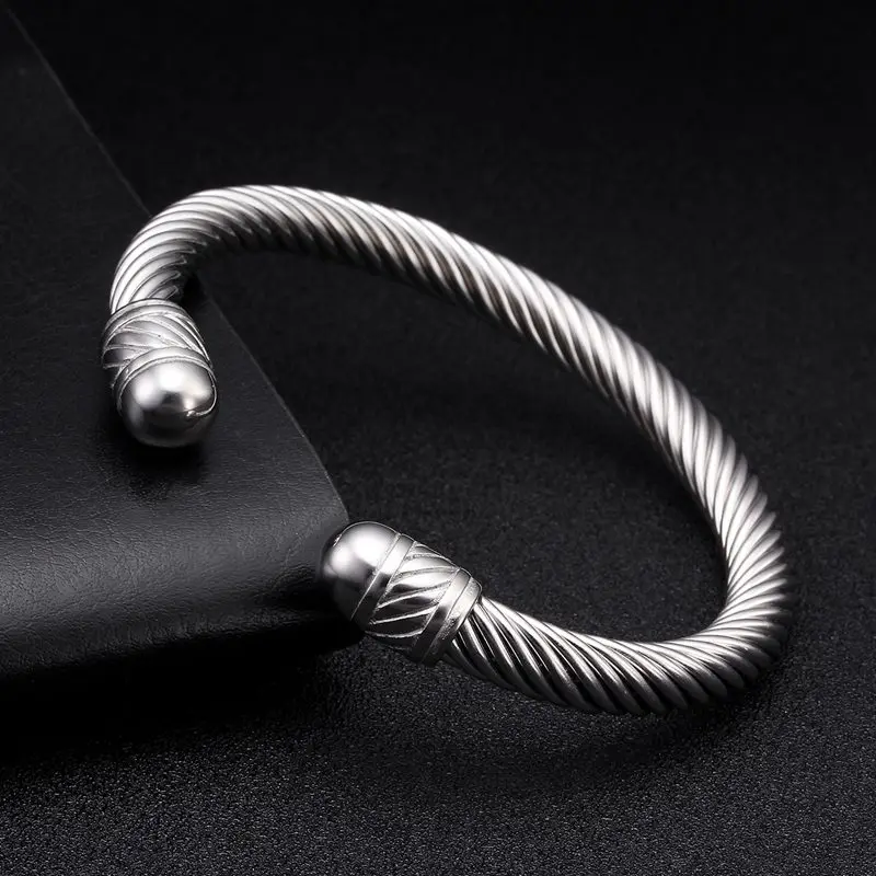 

Luxury Braided Charm Open Cuff Men Women Sporty Bangles Silver Jewelry Classic Smooth Stainless Steel Vintage Bracelets