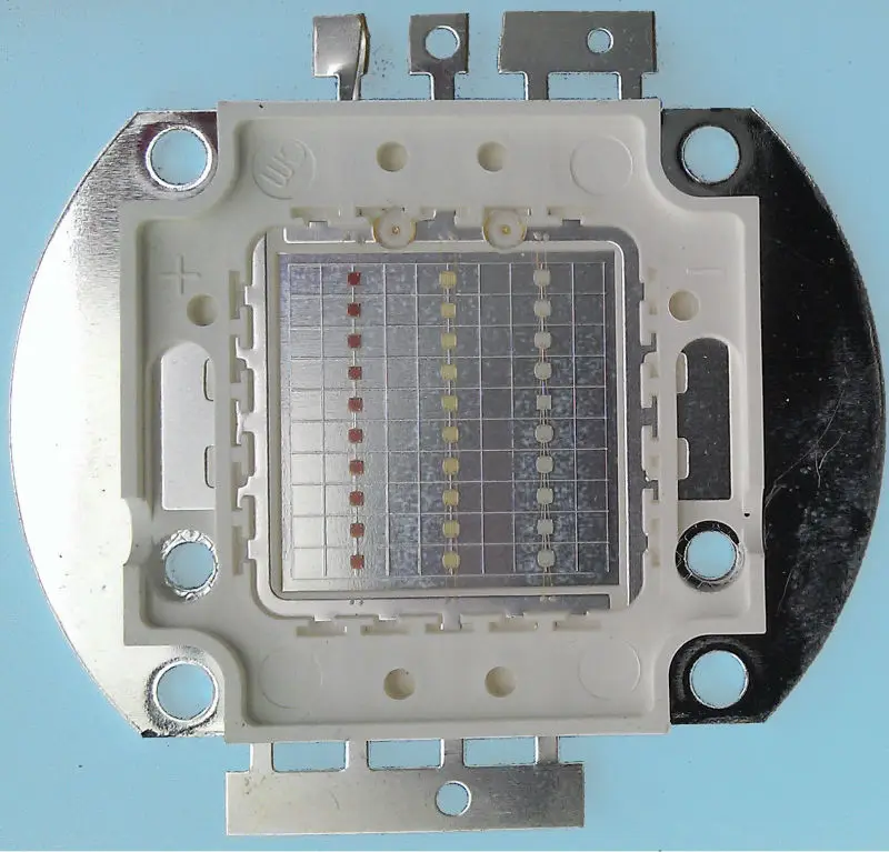 Бесплатная доставка Новый 30 Вт RGB чип высокой мощности Светодиодный свет лампа