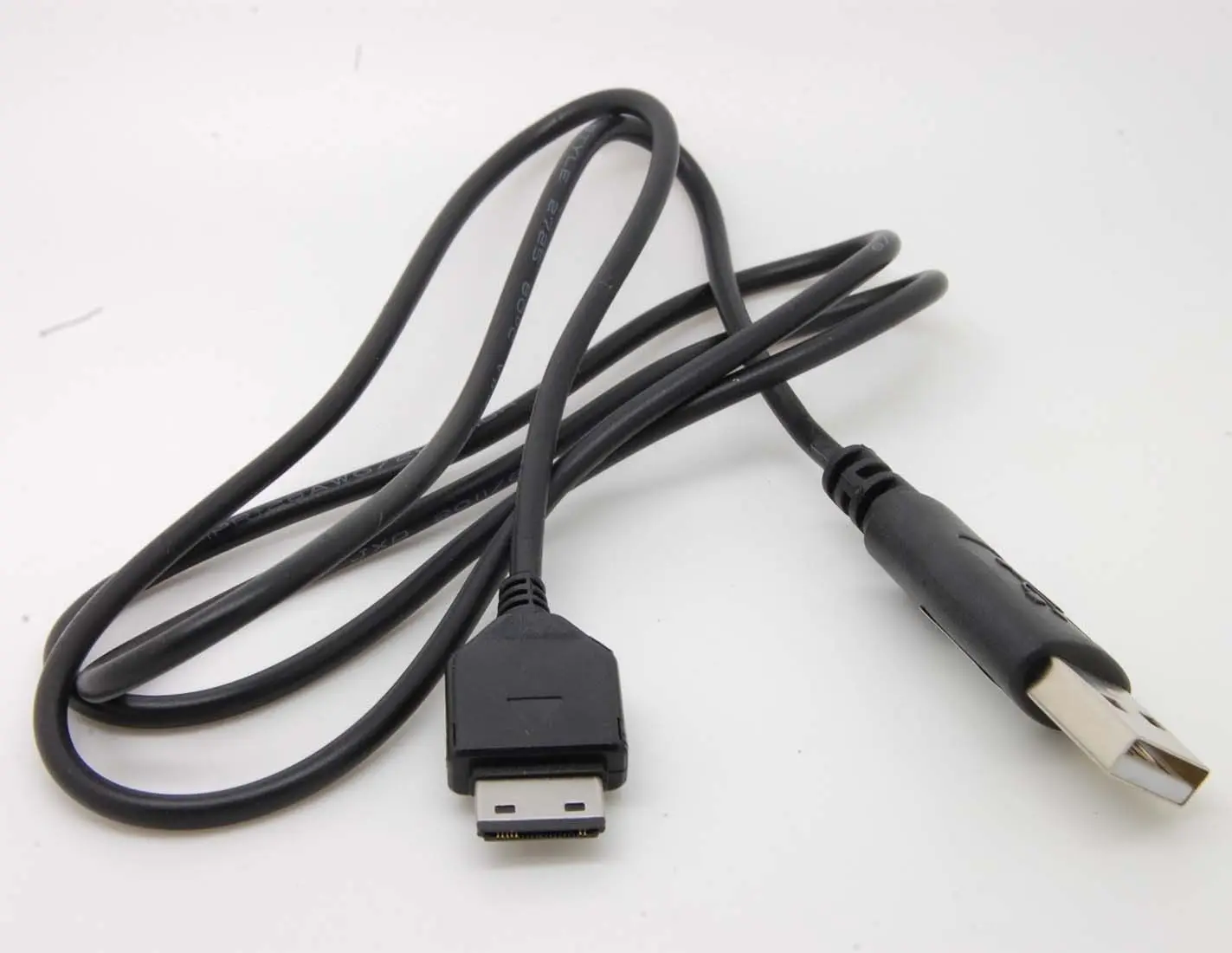 50 шт. USB кабель для передачи данных и зарядки SAMSUNG F400 F480 F490 touch co F700 G600 G800 I450 A867 A137 I627