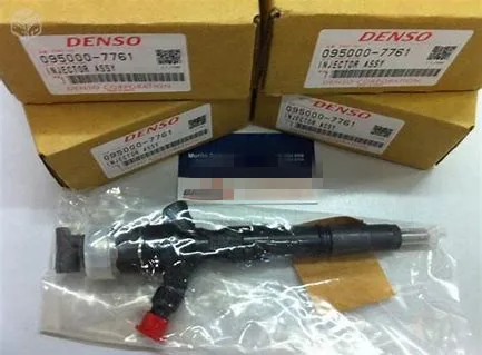 Common Rail Инжектор 23670-30300 2367030300 для Toyota Hilux D4D 2KD-FTV
