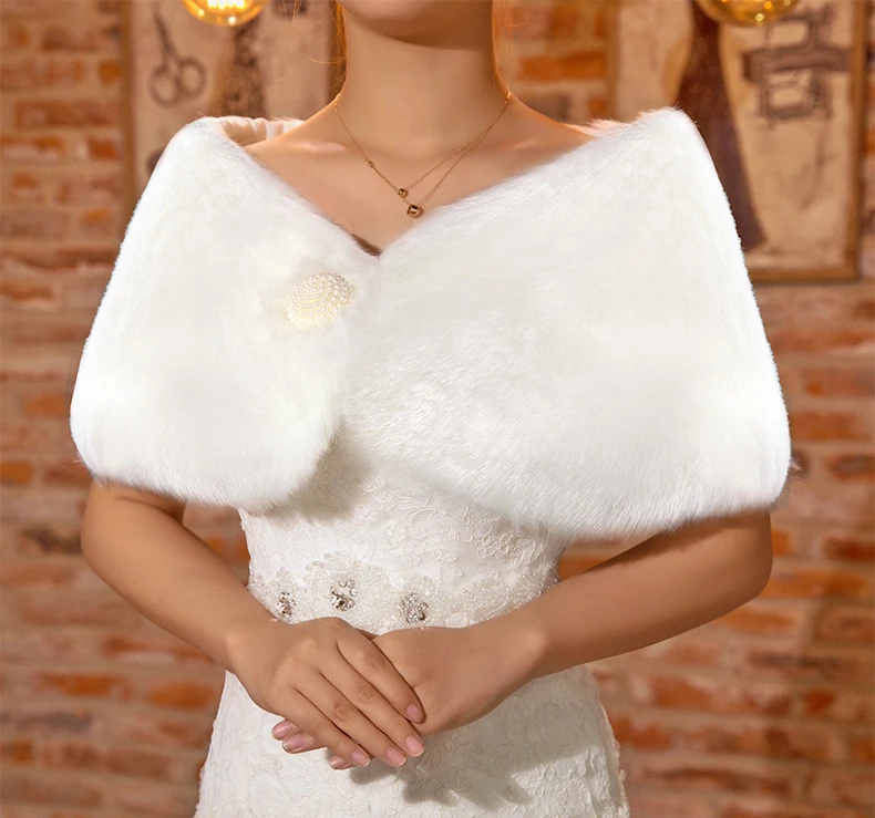 

2019 New White Spring Cheap Autumn Winter Red Black Warm Bolero Bridal Cape Fur Jacket Bridal Cloaks Party Wedding Coat QA1495