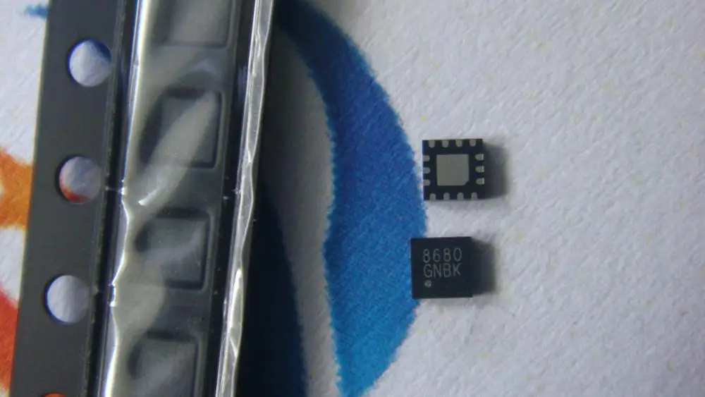 

5pcs MXD8680 QFN-14 SP8T QFN-14 2X2X0.6 RF switch