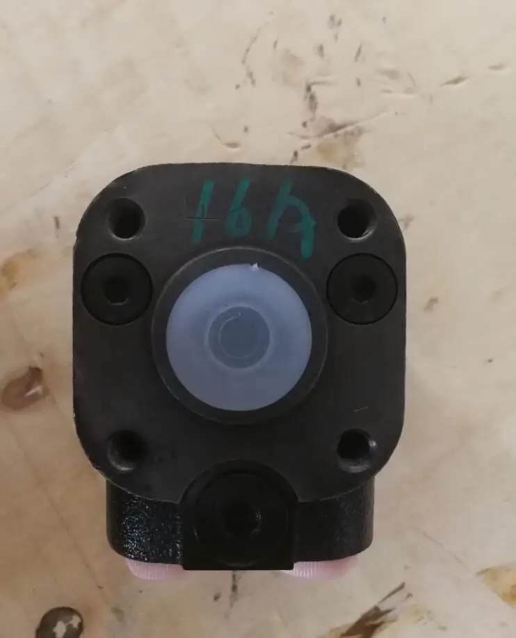 

MASSEY FERGUSON 3060 Orbitrol Steering Unit