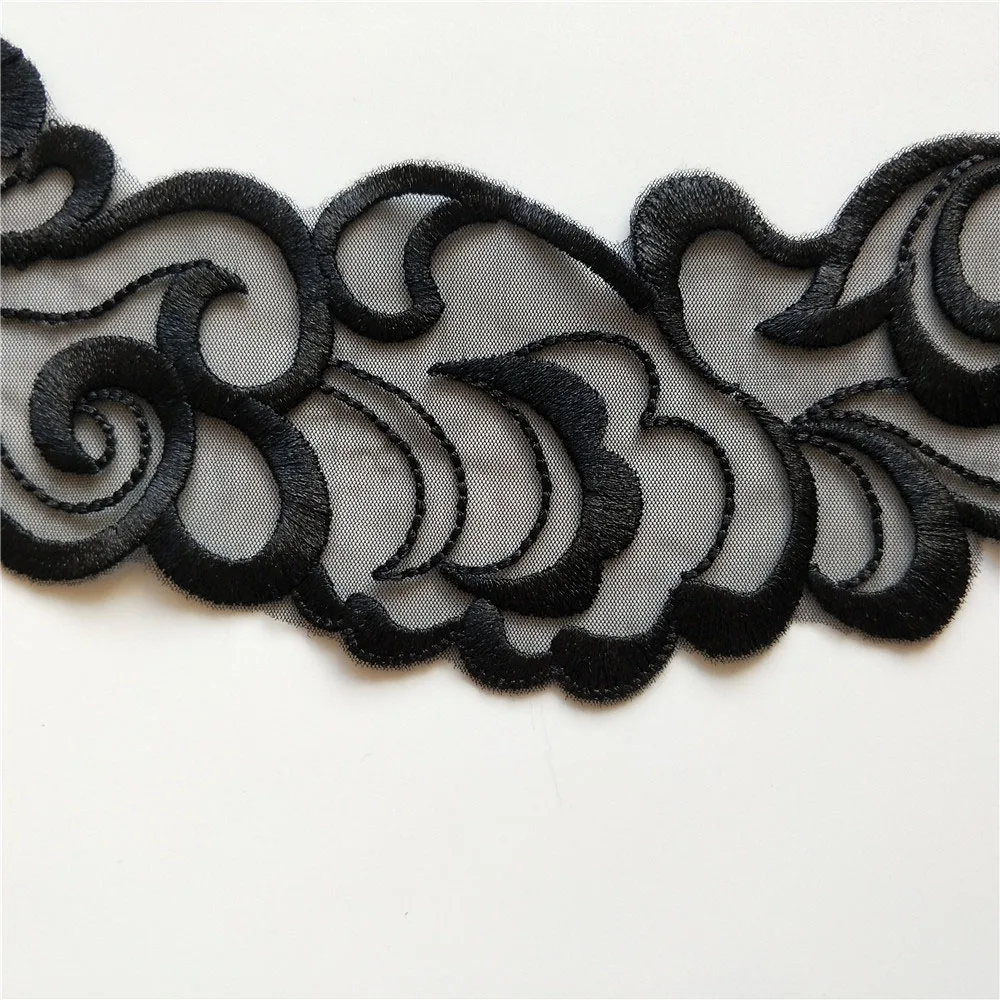 New White/Black Embroidery Venise Neckline Lace Collar Costume Dress Fine Applique Motif Dress Fabric DIY Sewing Accessories
