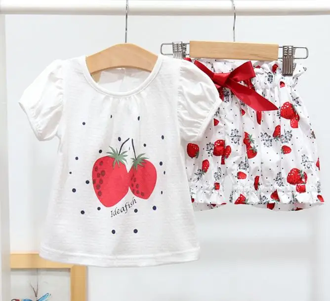 

Brand new Baby Girl Summer Clothes Set Strawberry Printed Cotton Shirts+Shorts,kids infant Girls Princess Casual Suits