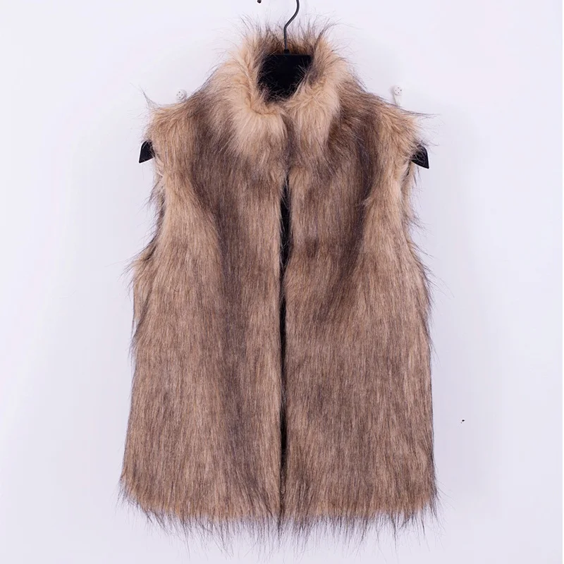 Женская меховая куртка без рукавов теплая черная приталенная Меховая с