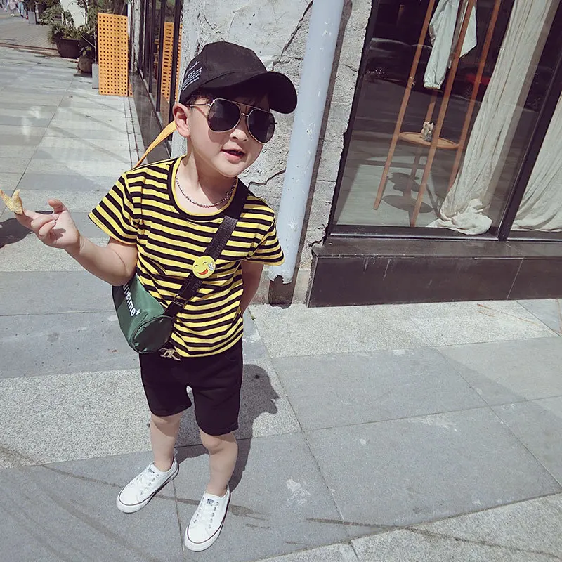 

Детская летняя одежда 2018 новая футболка в полоску для мальчиков Модная хлопковая футболка для девочек, детские футболки с короткими рукава...