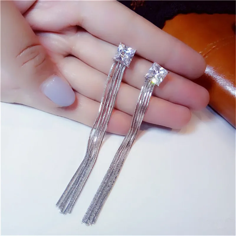 

Женские длинные серьги-кисточки из серебра 925 пробы, с квадратным фианитом