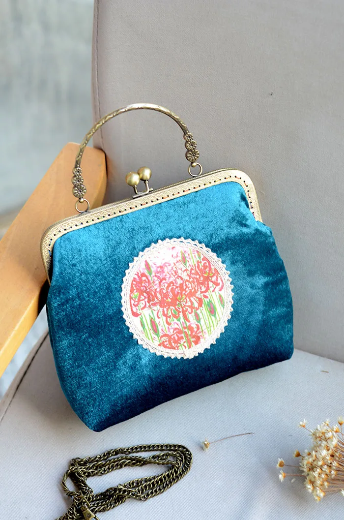 Angelatracy 2018 New Hot Vintage Floral Lace Higanbana Clasp Chain Metal Frame Velvet Crossbody Women's Shoulder Totes Shell Bag | Багаж и