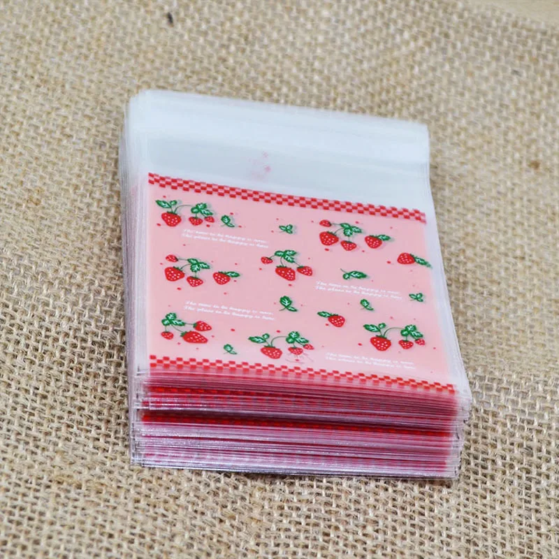 50/100 шт. 7x7 см с нарисованной клубничкой; Пластик пакеты самоклеющиеся конфеты пакеты для печенья для Одежда для свадьбы, дня рождения Подарочная упаковка УП