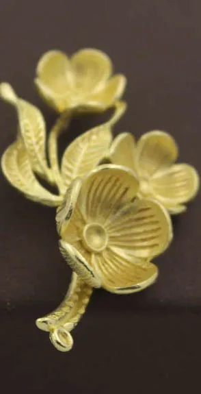 raw brass tone Филигранный цветок лист подвесной кулон Подвески каменные бусины колпачки база качество металла DIY питания диадема Феникса ювелирные изделия аксессуары - Цвет: raw brass tone