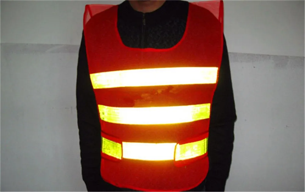 

high visibility reflective strips work wear clothes safety coat jacket security traffic construction police men on duty vest