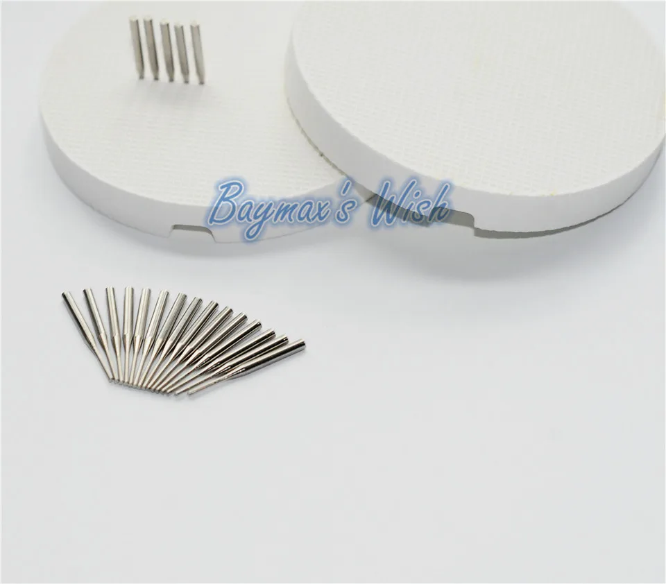 Набор стоматологических 2 фарфоровых круглых обжимных лотков и 20 металлических