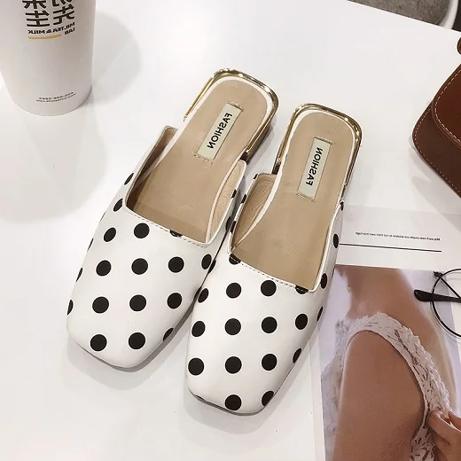 white dot Туфли без задника; женские короткие шлепанцы с узором в горошек; шлепанцы на низком толстом каблуке; повседневные лоферы с закрытым носком в стиле ретро; Новинка года; женские Вьетнамки; сезон лето - Цвет: white dot