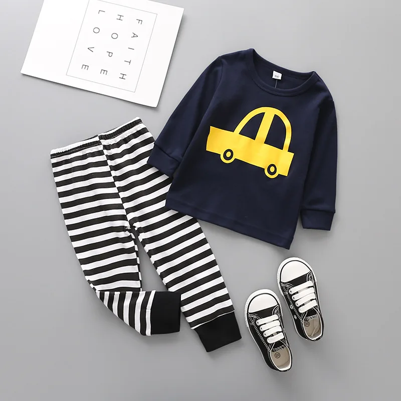 Новые модные летние Стильные комплекты детской одежды 2018 футболка в полоску с