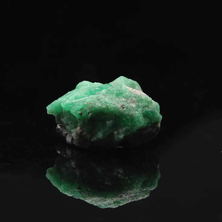 Сверхтонкие Минеральные Кристаллы изумрудные зеленые необработанные камни