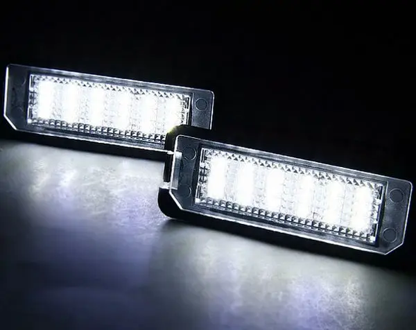 2 шт. белые светодиодные лампы для заднего номерного знака Golf 7 Mk7 tsi tdi gti(2012-2014) |