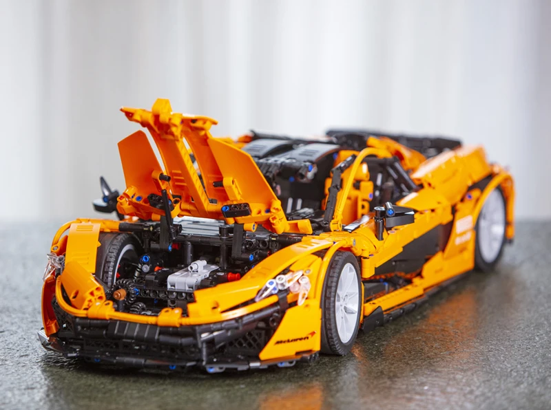 В наличии 20087 техника серии MOC-16915 Оранжевый Супер гоночный автомобиль модель