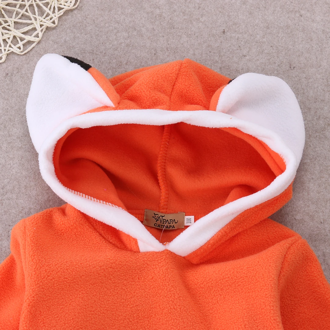 Милая верхняя одежда с капюшоном и длинными рукавами для маленьких мальчиков