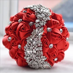 Красный Bling Кристалл Брошь Свадебный букет Искусственные цветы розы подружки невесты ручной работы на заказ Малый атлас - Цвет: Красный