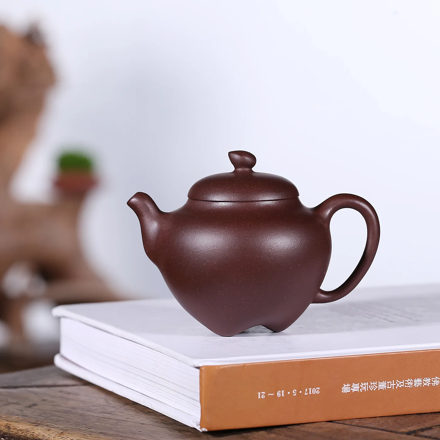 

Kitchen,Dining & Bar