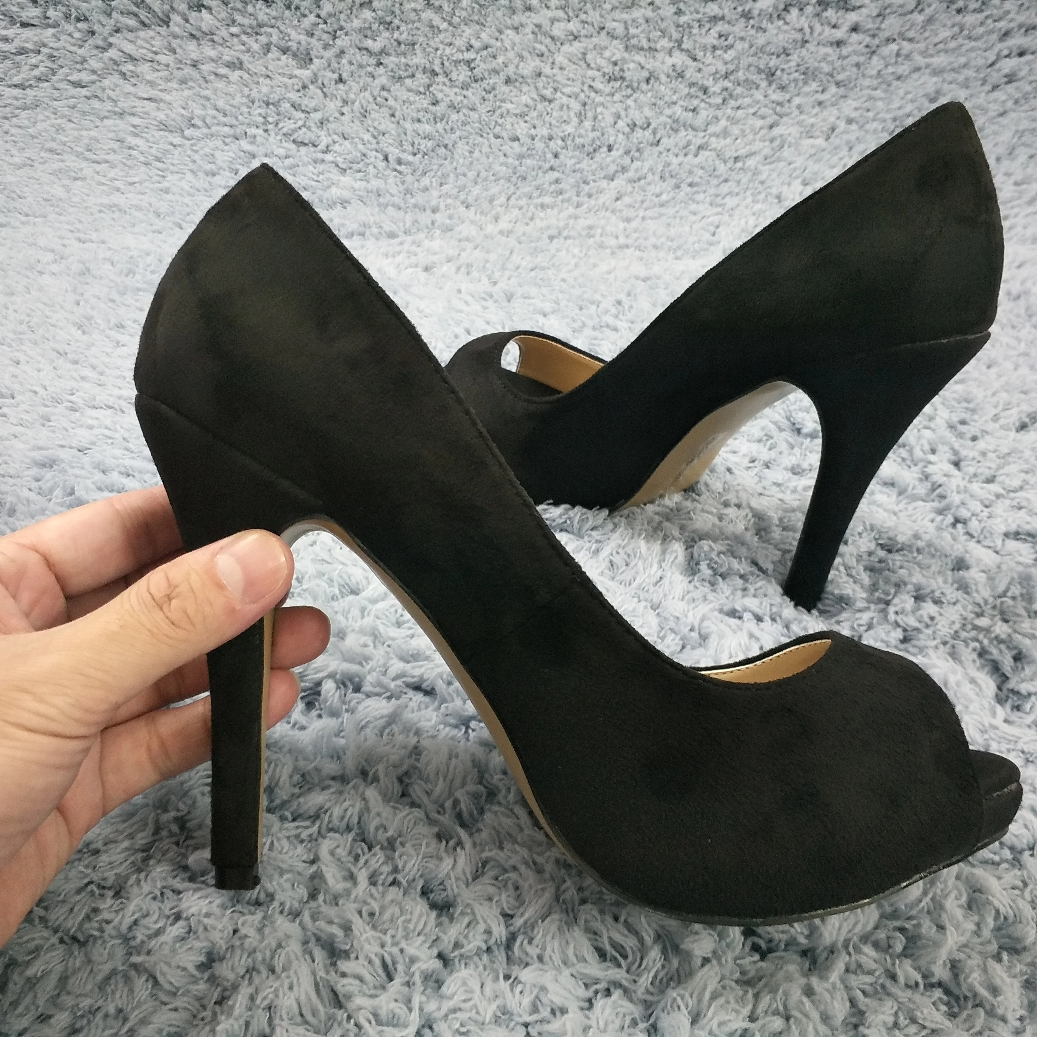 Женские туфли-лодочки на тонком высоком каблуке-шпильке пикантные вечерние