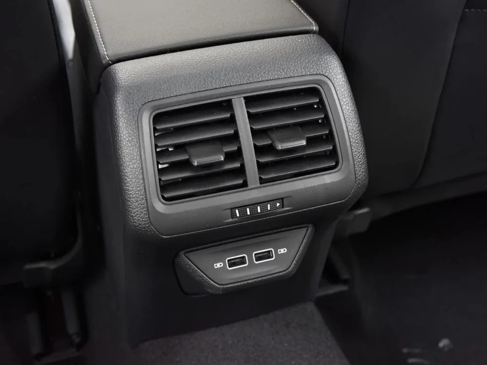 Для заднего сиденья LHD Golf 7 5 MK7 MK7.5 с двойной USB зарядкой|Кабели адаптеры и разъемы| |