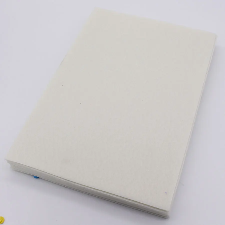 Фетровая ткань бежевого цвета белая 2 мм фетровая Полиэстеровая игла для