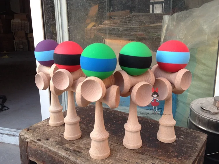Привлекательные 20 см Kendama забавные японские традиционные деревянные игрушки Kendamas мяч Красочные PU Крашеные деревянные Professional взрослых игрушечные лошадки
