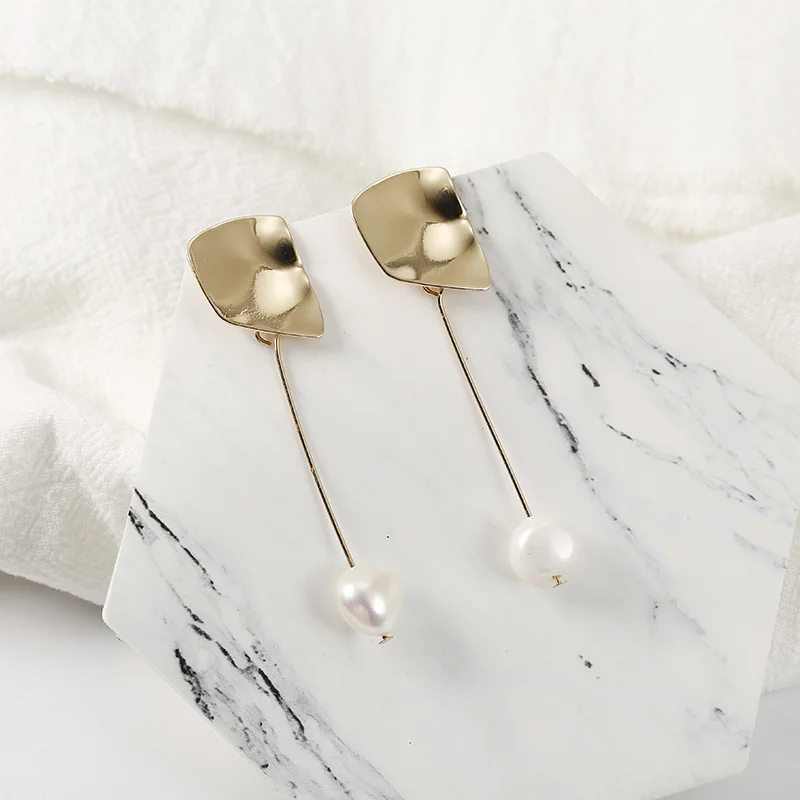 Женские серьги-подвески с жемчугом длинные золотистые серьги кисточками в