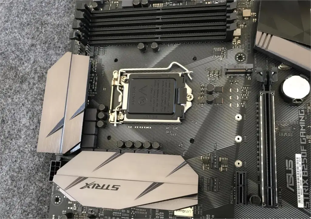 Asus ROG STRIX B250F игровая настольная материнская плата B250 LGA 1151 DDR4 32G SATA3 USB3.0 atxматеринская плата Б/у 90% Новинка
