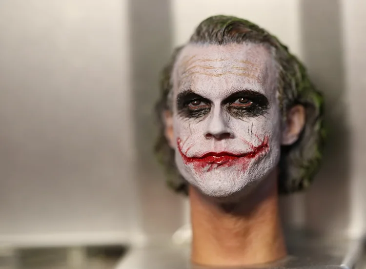 Аксессуары для мужских фигурок: Бэтмен Джокер хит Ledger резьба по форме головы 12