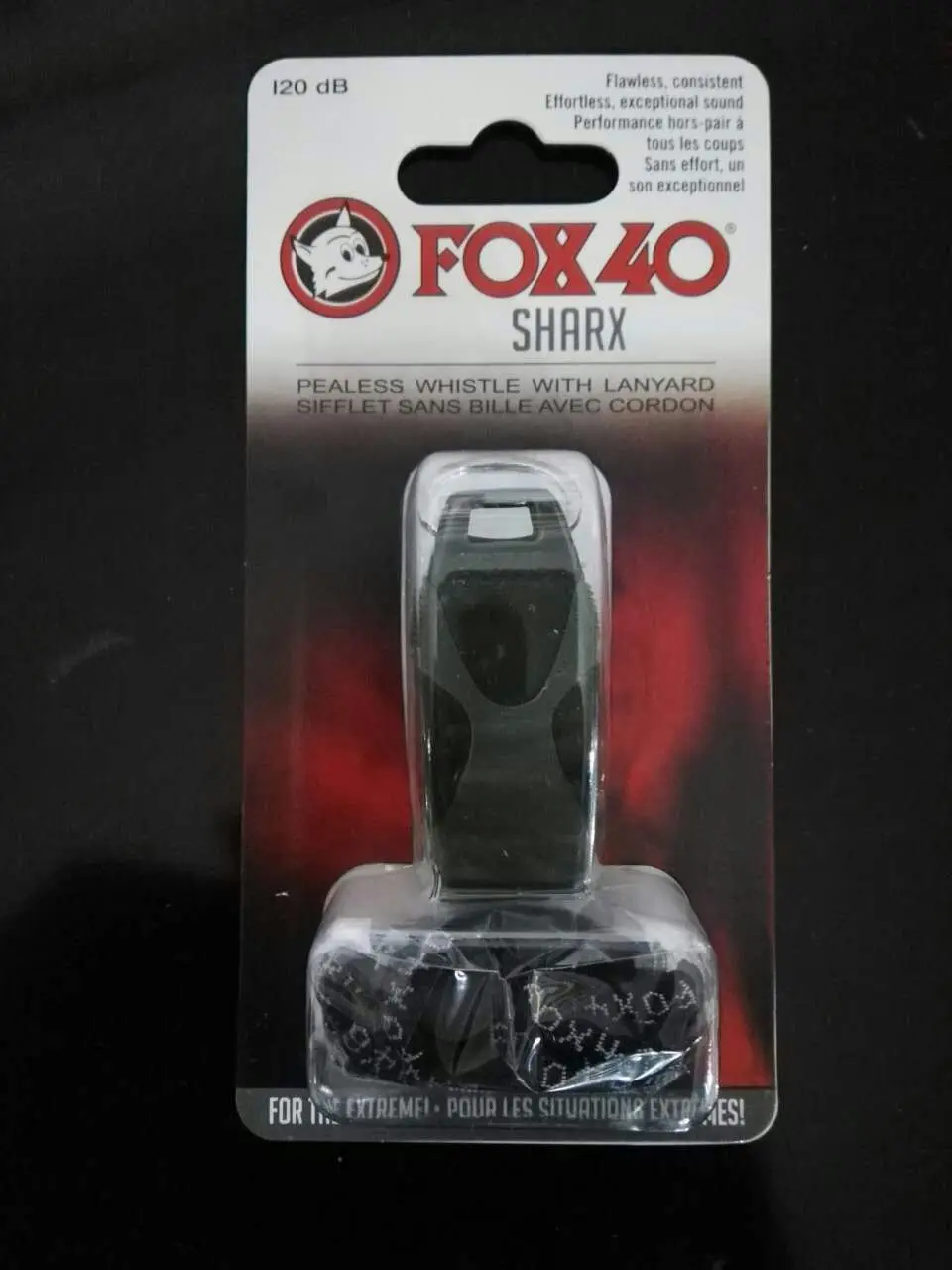 50 шт/партия цветной лиса 40 SHARX свист с Талрепом в черной блистерной упаковке - Цвет: Черный