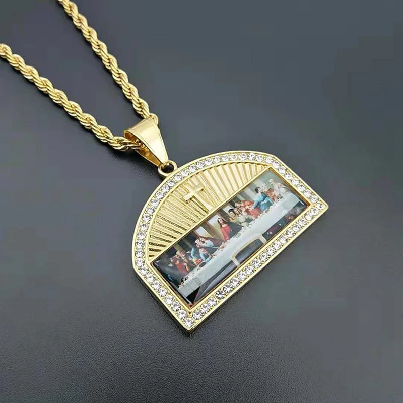 Ожерелье с квадратным кулоном Стразы паве Bling Gold ювелирное изделие в стиле