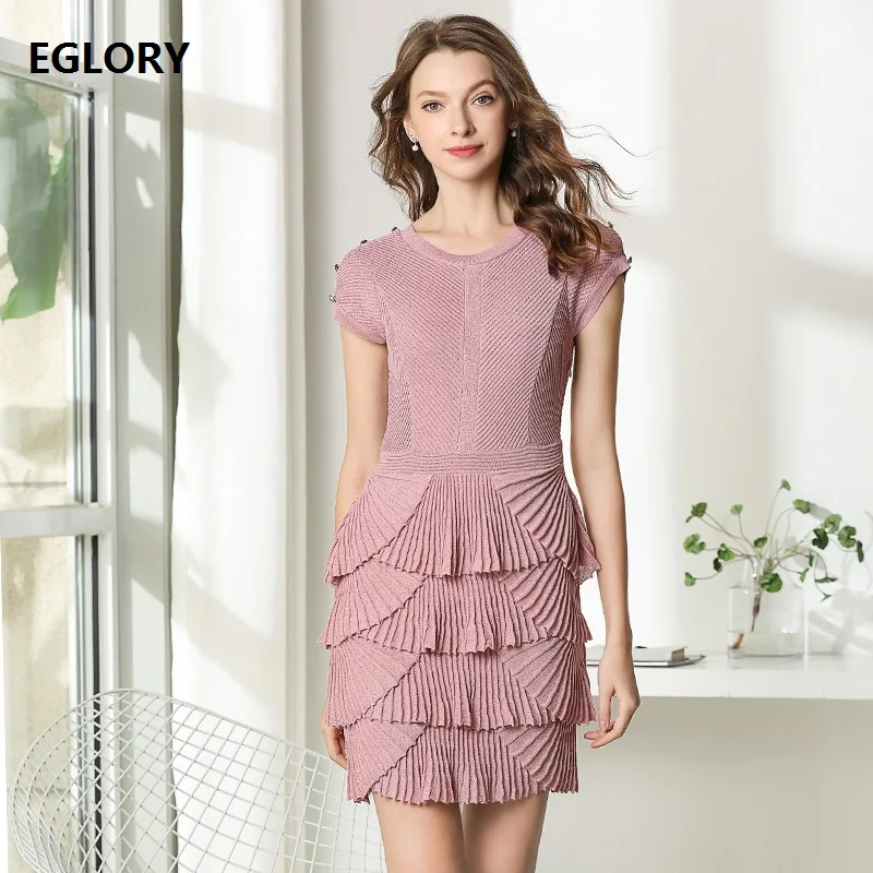 Женское трикотажное платье свитер с коротким рукавом черное или розовое из